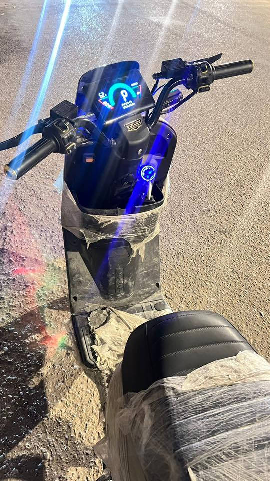 سلام عليكم دراجة كهربائية ار11السعر 550بيها مجال دراجة جديده توني ماخذها من الوكيل نضيفه كسر كارت كامله ويه البطاريه ***********
