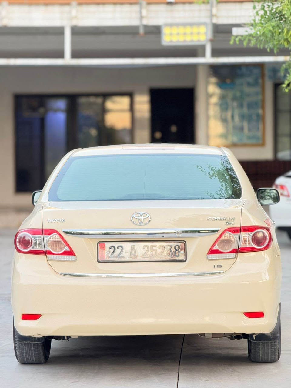 TAXI 2012 
كۆرۆلا بیلاد تەكسی بیلاد عادیە كرایتە تۆماتیك بەشەرت چاملغی پێشەوی سەكن هەندەك تەعدیلە چوار پەنجە بۆنیت دوو سەرە هیلالی پشتەوە تەعدیلە جەمپەكی خەفیفی پشتی هەیە بێ ناو گرتن تحویل بەناو كردن بەشەرت 1،510 غەرامەی لەسەرە بێ داشكان وەدەگریەوە أربيل, العراق


**إذا كنت صاحب هذا الإعلان وتريد حذفه لأي سبب، رجاءا أرسل رسالة إلى الدعم الفني**