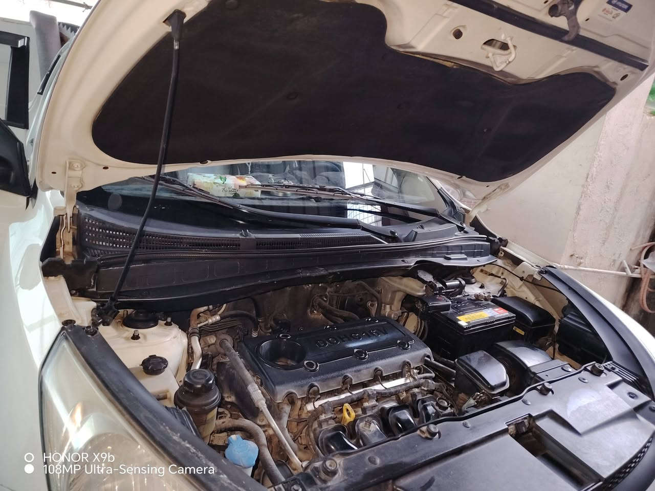 توسان رقم ديالى موديل 12 بانوراما السيارة حلوة ونضيفة وماناقصها شي رقمها ديالى دولي بيها شبر معجون بالجامرلغ الخلفي كما موضح بالصور سعرها 134$ بيها مجال بسيط للشراي للاستفسار على الرقم *********** العنوان بعقوبة التحرير الفلكة الاخيرة
