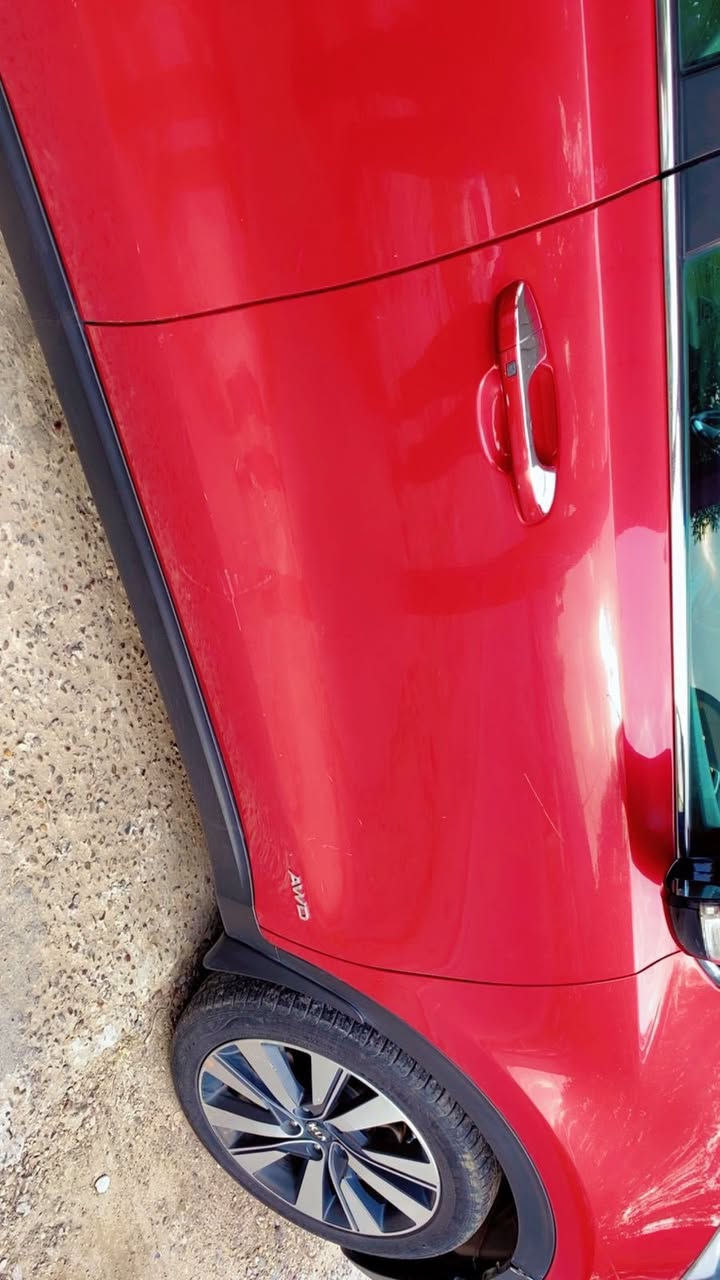 السلام عليكم سبورتج 18خليجي فول موصفات محرك 2400ماشيه 51الف حقيقي سياره استلام شركه بيه باب السايق صبغ سعره 182وبيه مجال حك الجيه مكانه بغداد حي العدل ***********
