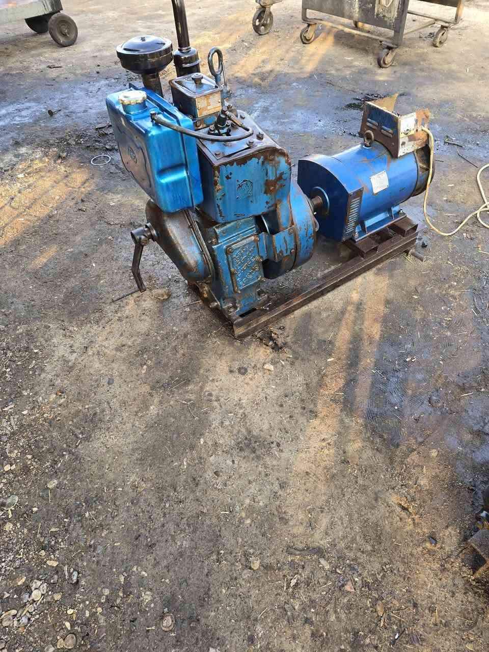 مولد هندي توب لاند ابو الكف توليد ٧ ونص كيفي المولد شغال  السعر ٦٥٠ الف العنوان حدود واسط بغداد قرب سيطره الج اثير ***********  اسيا ***********
