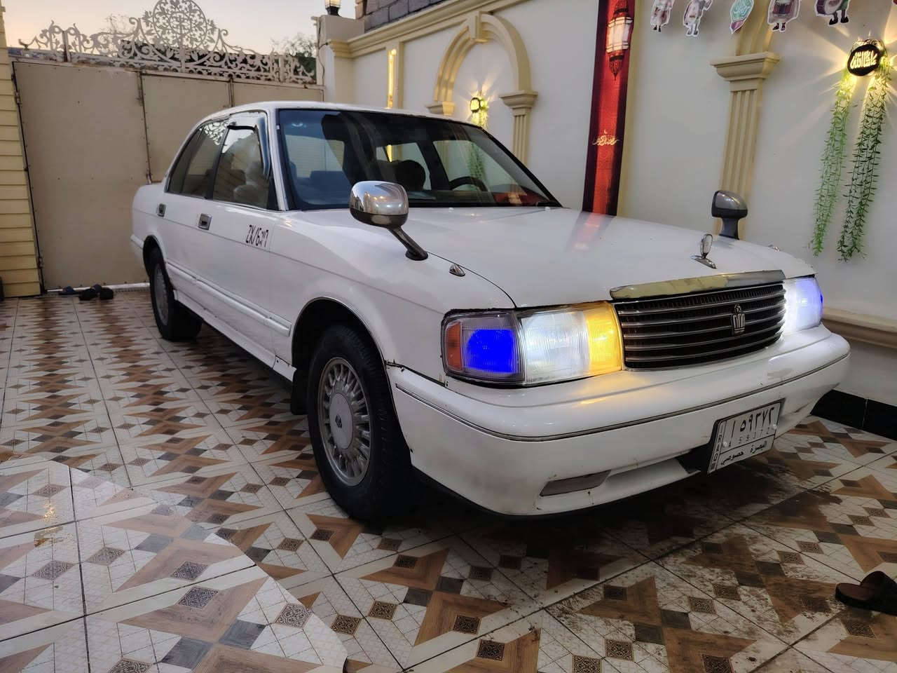 كراون الأرنب طويل مديل ٢٠٠٠ اصل مكفول من كصه ونقل جثه ضربه و تبديل وعيب الشرعي مكينه واكير اثنين ونص فنر اكسل ثلاث قطع دبل تريشه حداديه تخم تاير تبريد كهرباي كله شقاله رقم البصره مشروع رقم دولي باقي على استلام سنويه مجداده ٢٠٠٢٨ سعر ٥٢ الاتصال على هذا رقم ***********
