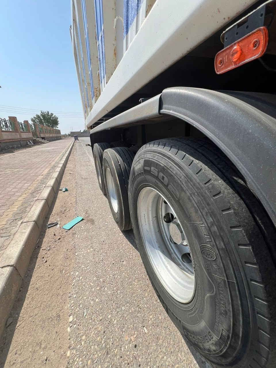 سكانيه 2008وعربانه ماك نيسان 27م كفاله عامه رقم سليمانيه جديد تخم تاير ***********
