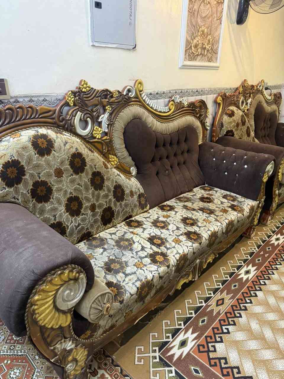 تخم ١٠ مقاعد ١٥٠ الف  ***********
