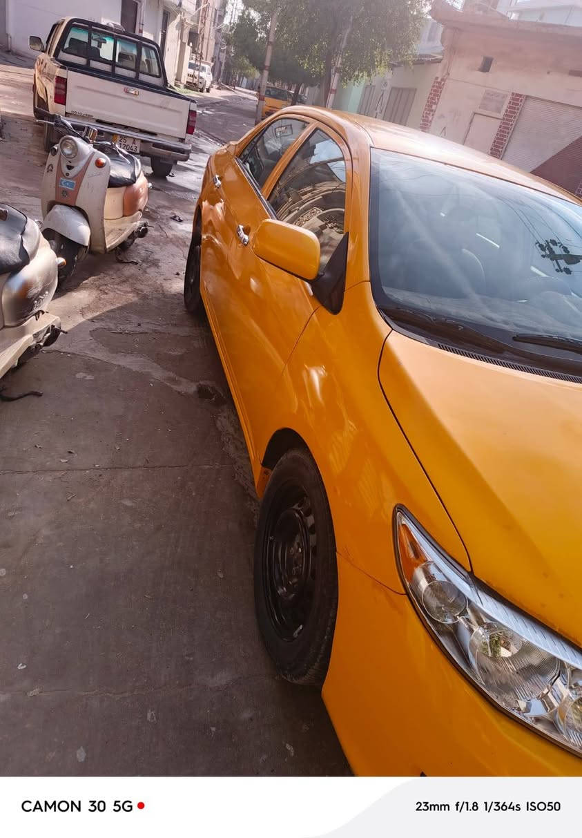 مكلف مكلف فقط لنشر // سياره كورلا موديل 2010 كندي ضرر فقط بونيد بدون دواخل رقم كركوك بي دفتر بنزين مشروع وطني هذا رقم صاحب سياره ***********
