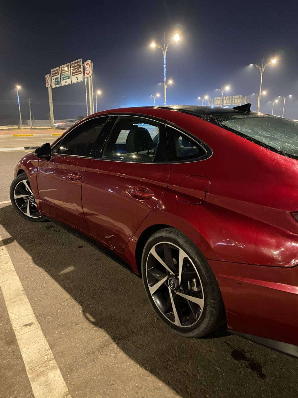 سوناتا 2023 vip محرك 1600 توربو
مواصفات لمتد مفوله 1/1
لون احمر
بصمه 
كاميرات 360
تحريك السيارة 
 اوتو بارك
اوتو هولد
 4 مودات قياده
تحكمات ستيرن
لد اضائه داخلي بلادي متغير الوان
سستم صوت 12 boss سماعه 
رادارات جانبيه اماميه
شاشه ديجتل
شاشه كبيره
 
بانوراما
نضام ترحيب عند الاقتراب
ترحيب صوتي
العالي والناصي زنون + العالي اوتو من تقترب سياره يطفه وحده
كامرات ب شاشة العدادات من تفتح اشاره
كشنات كهربائي وخزن ميموري
مثبت سرعه 
تحديد مسار
قياده ذاتيه
وبعد هواي مواصفات 
 السياره  

سعرهه 115 مجال
 ***********
*********** واتساب
