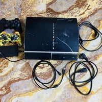 حبايب سوني بلي3 جهاز 2 جوستك مع كيبل HD وكيبل شحن الجوستك وكيبل الكهرب...