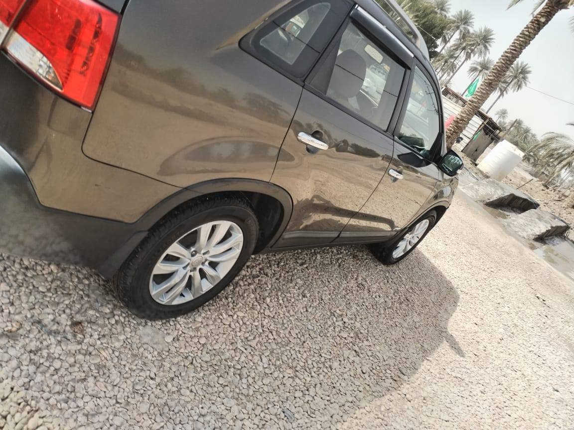 سورنتو موديل 2012 جاهزة من كل النواحي تبريد شغل تخم تاير جديد حداديه جاهزة السيارة احلى من الصور مكينه كير مكفول مكينه 6 سلندر السعر 50 بيه مجال بسيط رقم شمالي بيه شرط حاسبه السعر 50$الاتصال علا الرقم ***********
