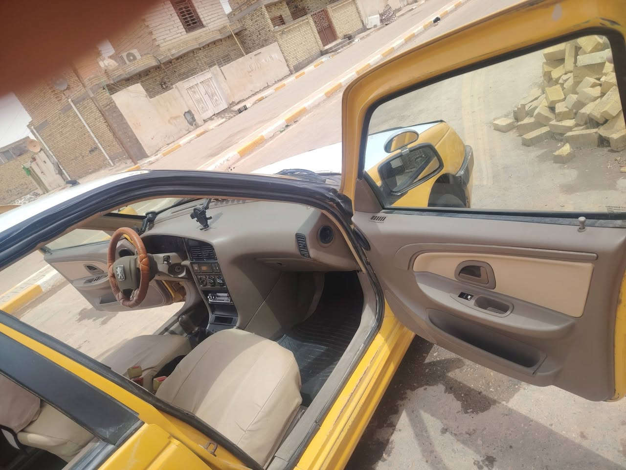 بيجو مديل 12مكفوله من الضربه والتبديل سياره بلاديه بيه جراد مكينه كير حداده تخم تاير كهربائيات كله جاهزه
سنويه ٢٥ هيئه غرمات مصفره سعره 28
***********
