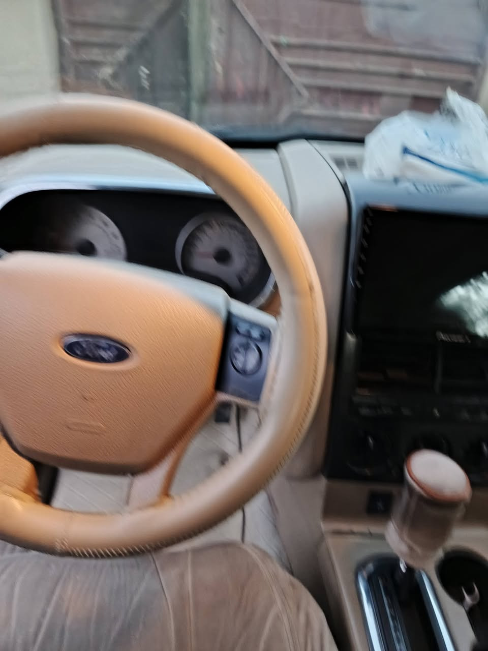 2008 سونار مرفق باسمي سنويه 2030 سليمانيه دولي 7 راكب مكانه بغداد 115 بيها. مجال بسيط للاستفسار ***********
