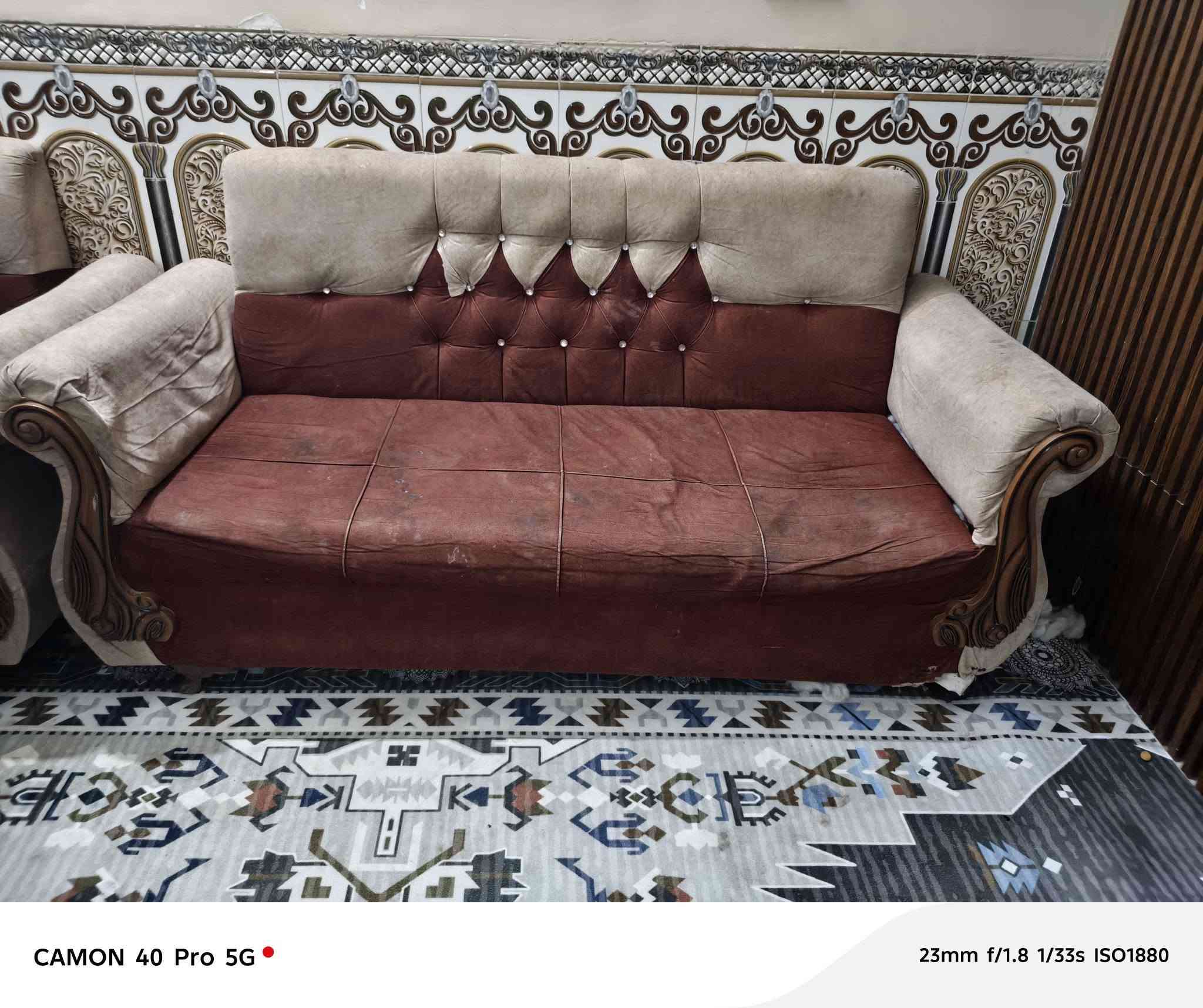 اسلام عليكم تخم للبيع السعر ب٢٥٠ الاستفسار على هاذه الرقم ***********
