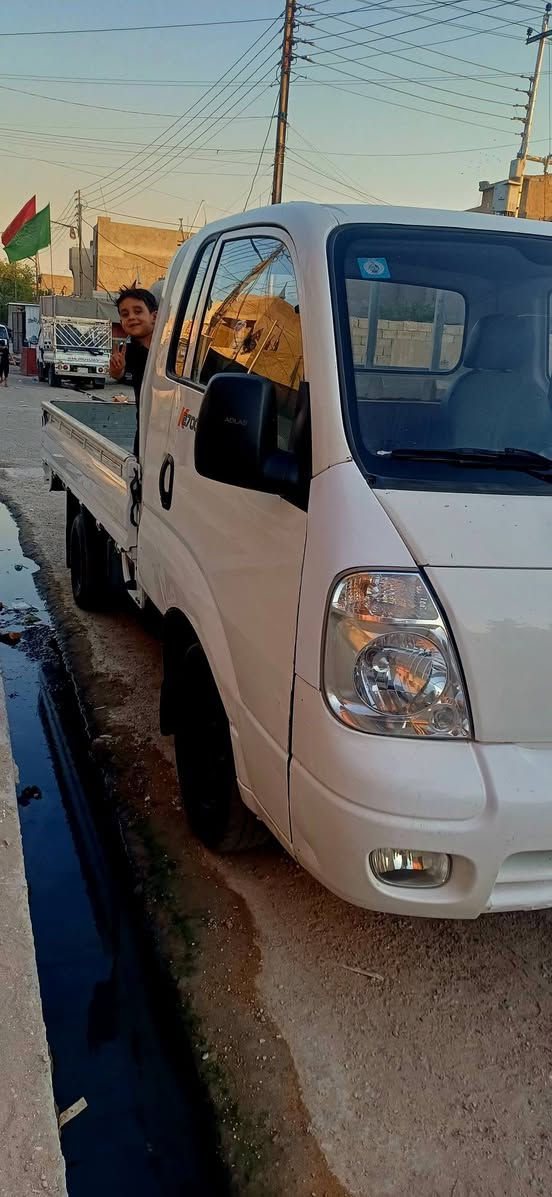 سلام عليكم كيا 2700رقم دولي واسط مشروع وطني  موديل 12 مكفوله كير اكسن شاصي رقم شاصي مكينه كهربايات سياره خير من الله استفسار اتصال *********** عنوان بغداد
