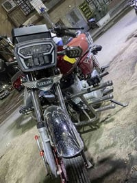 سيفان 2024 شخط مابيها كفالة عامة مكينة 150 اقتصادي كلشي شغال رايدها ب8...