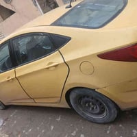 اكسنت 13 السيارة بدون دواخل ليبل واحد مكينة 1600 بدون دوانز كهربائيات ...