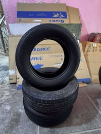 /اطارات مستعمله للبيع نضافه نص عمر 225/65R  17 + اطار واحد دلوب يباني ...