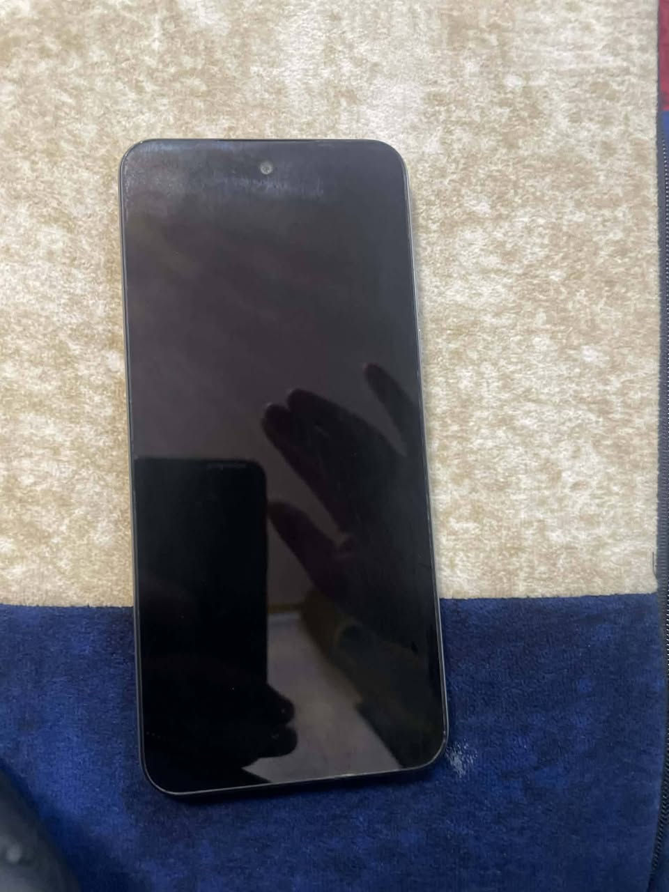 جهاز تكنو سبورك 40.جهاز نضيف مستخدم 23 يوم ذاكره 256/4 السعر 170 الف وبيه مجال بسيط  الرقم وتساب فقط ***********
