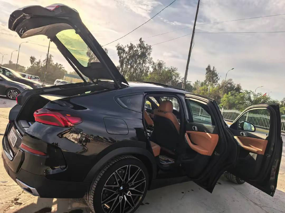 وارد امريكيX6 2023
ماشيه 24الف جديده جدا
بدون شواصي 
بدون ايرباك
 بدون دواخل
 بدون تبديل 
بدون صبغ فقط شبر بالبنيد موضح 
 
صور الحادث مرفقه 
✅ويل m comption اصلي مو تجاري 
✅جادر مرفق من الوكاله 
✅ارضيات شتائيه
المواصفات معروفة 
السعر مناسب، عنواني ديالى بعقوبة الجديدة 

***********
