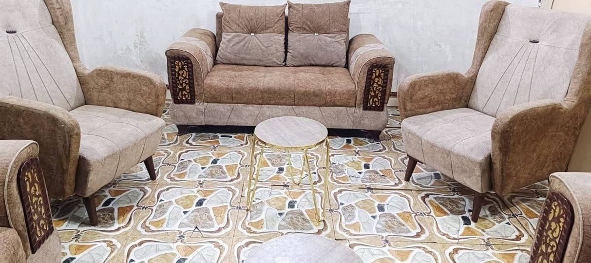 تخم تزكام 10 مقاعد نضيف جدن اي ضرر مابي اسعر 250 لعنوان كربلاء بدايت امن اداخلي يوجد توصيل ***********
