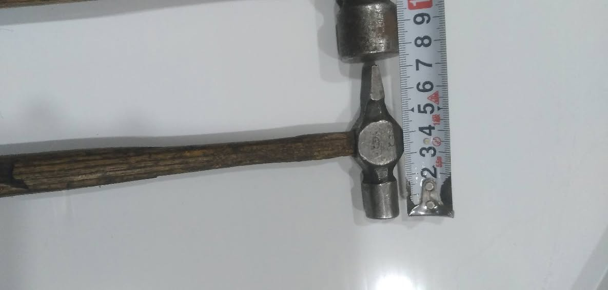 مجموعة  أدوات قطع يدوية (مناشير حديد) و مطرقة   الحدادة، السباكة، الأعمال الميكانيكية، أو الورش المنزلية انكليزي سويدية وياباني


**إذا كنت صاحب هذا الإعلان وتريد حذفه لأي سبب، رجاءا أرسل رسالة إلى الدعم الفني**