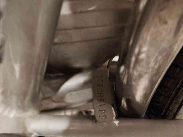 السلام عليكم بايسكل بناتي 💥 لون سلڤري 🚲 نضيف ياباني ✈️ دسك داخلي 3 تحويلات حجم 27 ⚡ مكينه داخليه الرقم *********** مكاني بغداد 💥☘️
