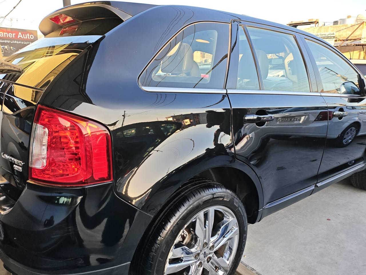 بسم الله
فورد ايدج LIMITED

2012 استلام شركة نيفا

مكفول من الصبغ والبارد

ماشي105000M حقيقي

رقمها سليمانية سنوية ولوحات جديد لحد2029

فول مواصفات

بصمة 

صندوق شفط

كشنات جلد

بانورما

AWD

ويل كروم عالي بلادي

3شاشة كبيرة

رادار امامي 

داخل لونين 
تحكمات استيرن

كير محرك ما مفتوح بشرط 

صدر تبريد كلها بشرط ترايك لبصرة

مكانها سليمانيه

سعر130ورقة ومجال للطيبين

***********
