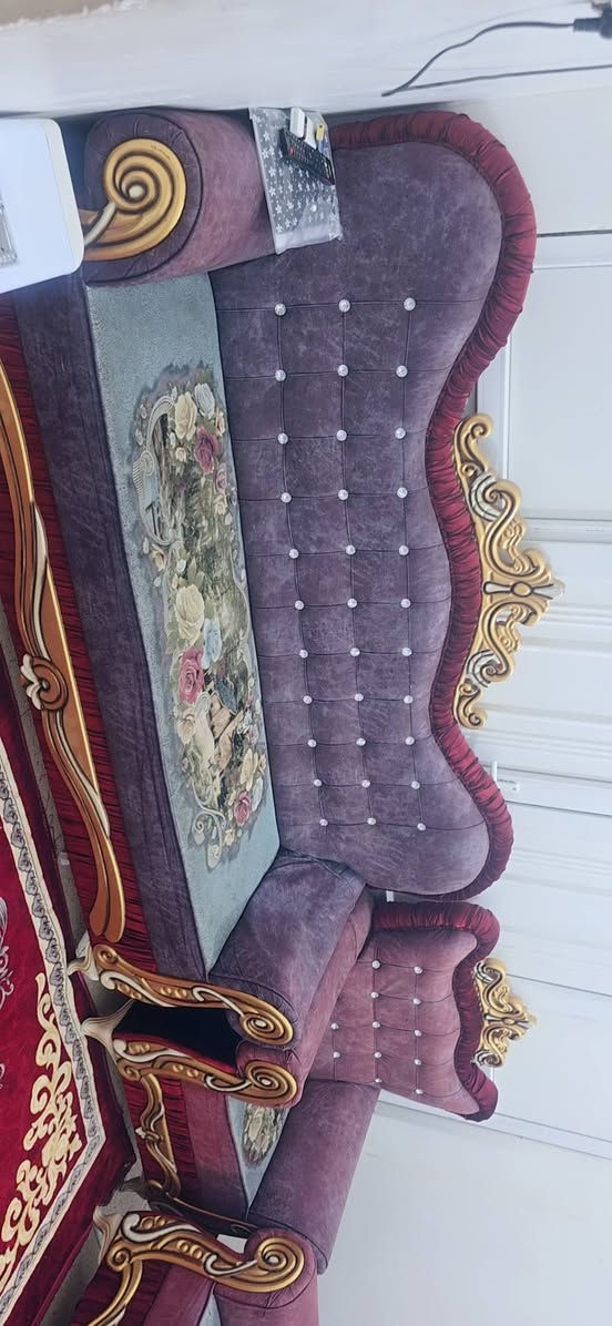 تخم لبيع مكاني كربلاء حولي ميه قرب مدرست الايتام ولسعر ع خاص ***********
