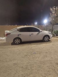 سياره نيسان صني جديد مكفوله كفاله عامه مديل 2024 السعر 135 07818668168