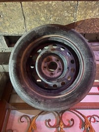 طقم اطارات • ١٩٥/٦٥R١٥ • حالة ٥٠٪