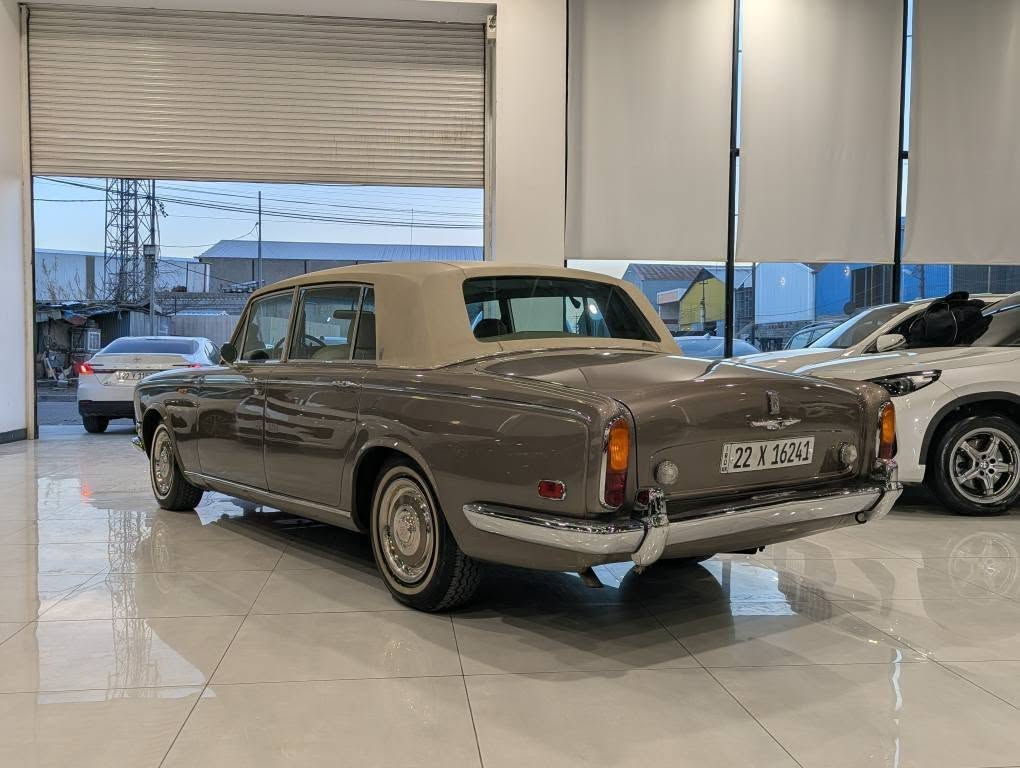 رولز رویس مودیل 1971

سعر 225$ ورقە ومجال

السیارە رقم اربیل کامل
محرك 8 سلندر بلادی وضع شریکە
مواسفات فوول
تبرید کشنات کهربایی
مکان اربیل
***********
*********** أربيل, العراق
