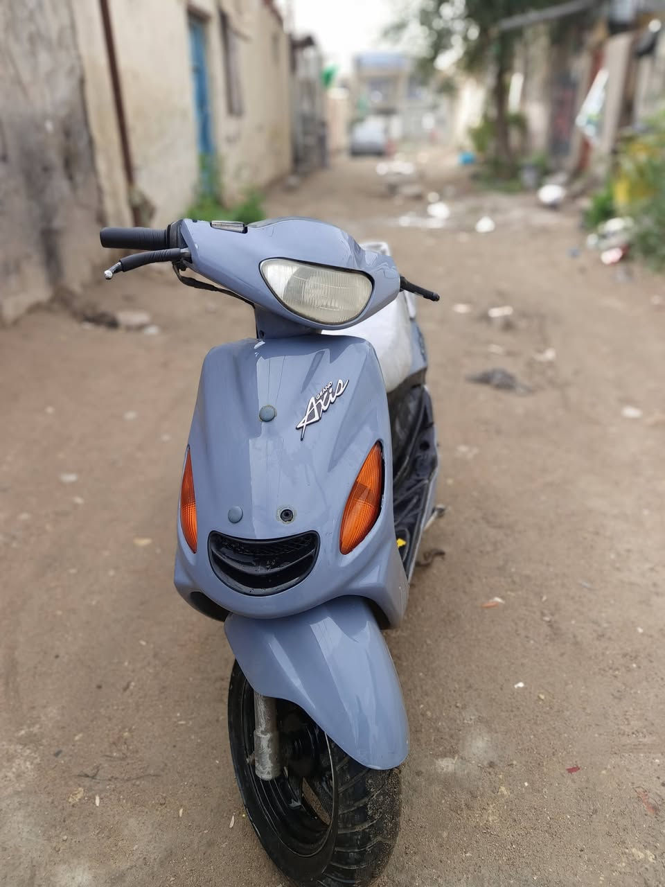 سلام عليكم درجة اكزز لبيع نضيفه كلشي شغال بيه سلف هندر لايت اشاير بيك لايت مكينه  ناعمه درجة درجة كلها بلادمال جناي  مفتوحه بس بستم سعرها مناسب 450مكان ناصريي مركز وشراي ***********يتصل عله رقم مستعجل عله رقم
