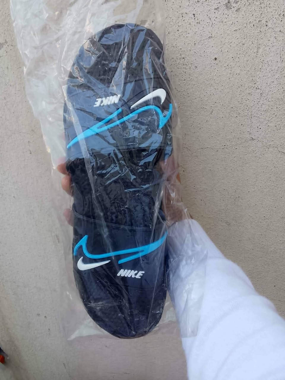 نعال رجالي ولادي اطفال  قياسات من 26 لحد  45  سعر جمله بلف


**إذا كنت صاحب هذا الإعلان وتريد حذفه لأي سبب، رجاءا أرسل رسالة إلى الدعم الفني**