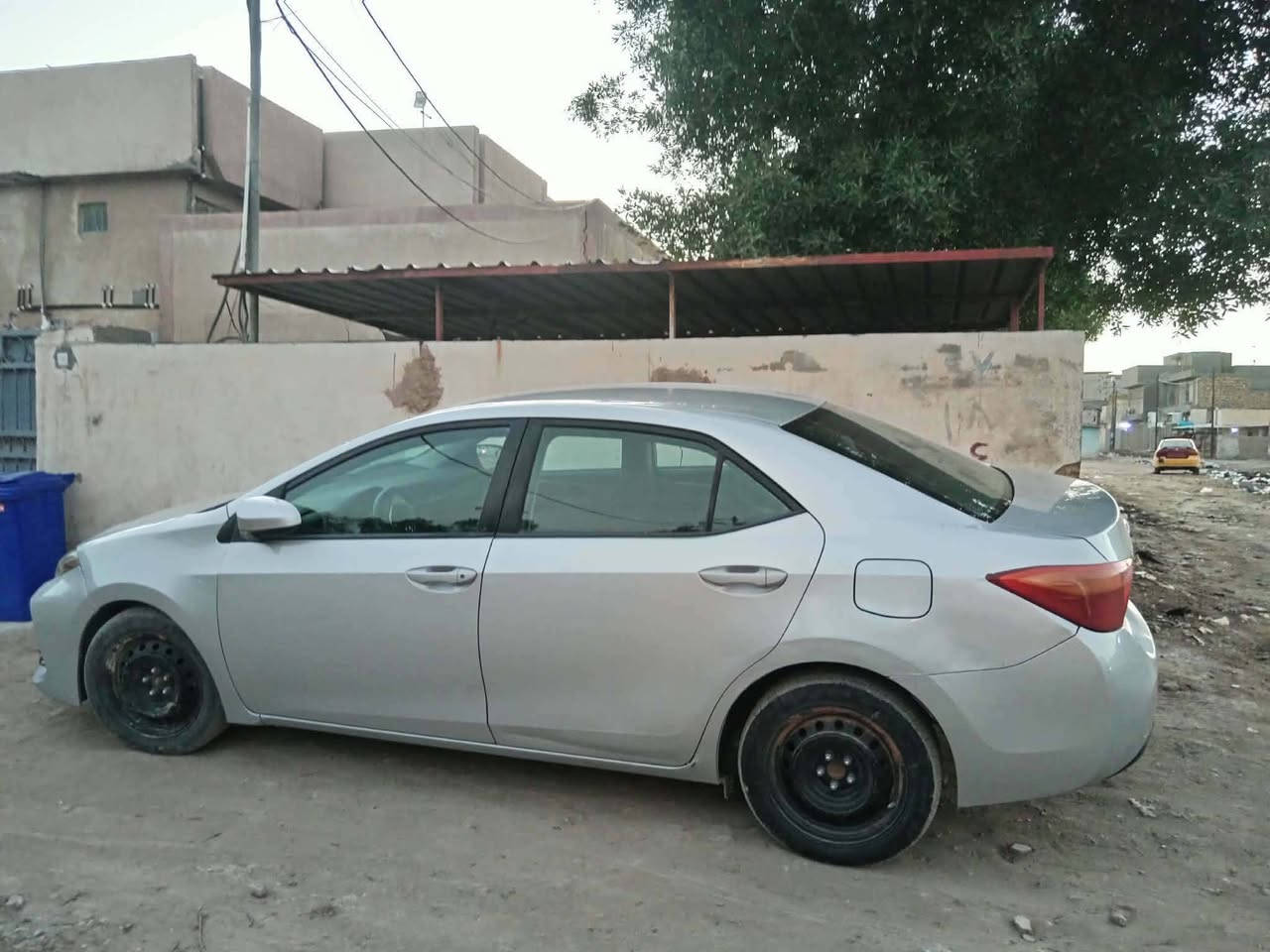 السلام عليكم
مكلف بلنشر. 

كورلا موديل 2018 
وارد امريكي 
سوناره مرفق بالصور 
رقم بابل بأسمي
ماشيه 165 
عنواني حله مركز مدينه 
السعر 120 وبيه مجال 
للاستفسار اتصل ع الرقم *********** 
بي واتساب غير متواجد ع الفيس
