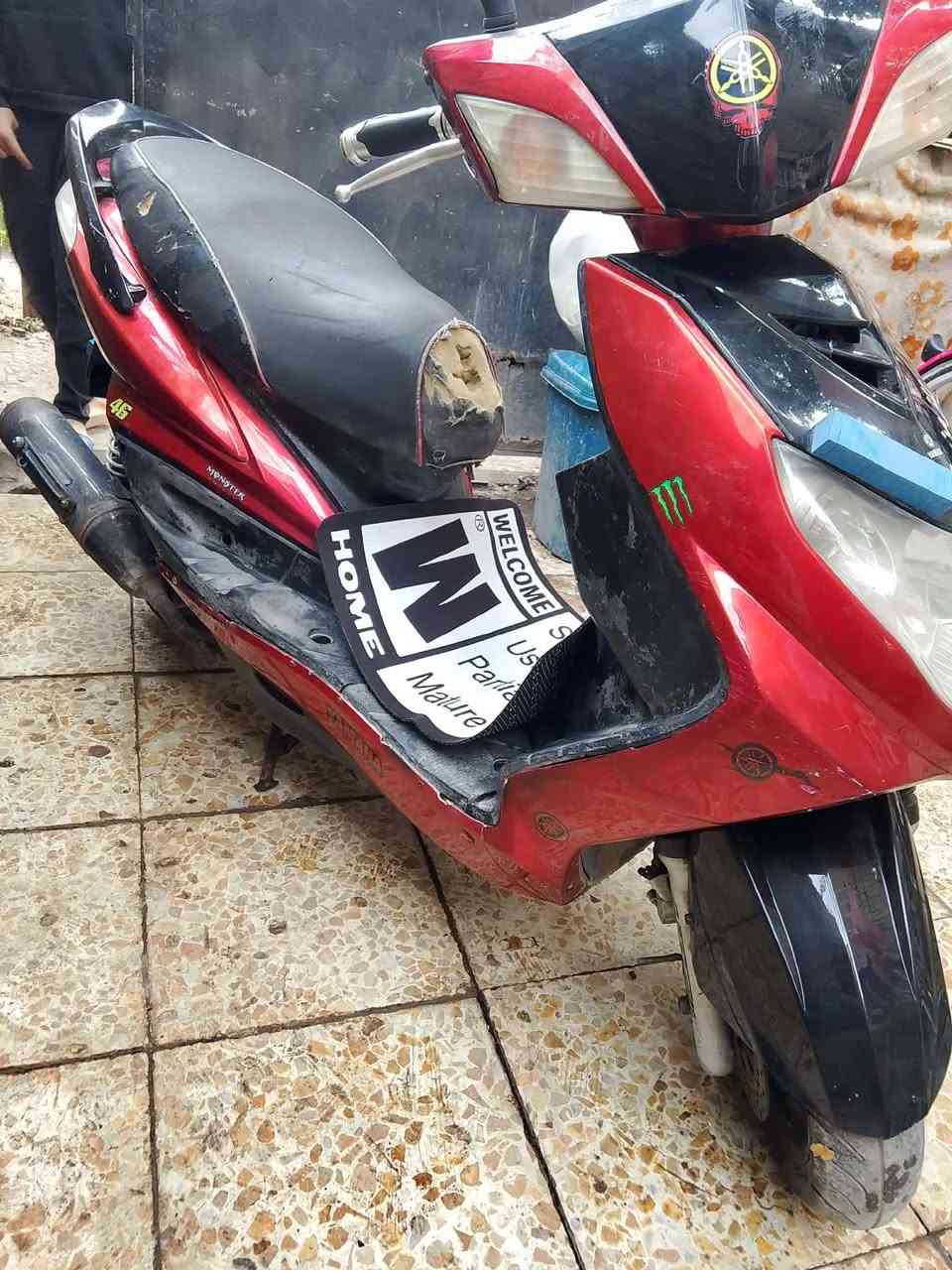 سلام عليكم. سكنس فحل.  شغاله. بيه صوت زنجيل.       سعر. ٤٠٠. مكاني البياع.   ***********
