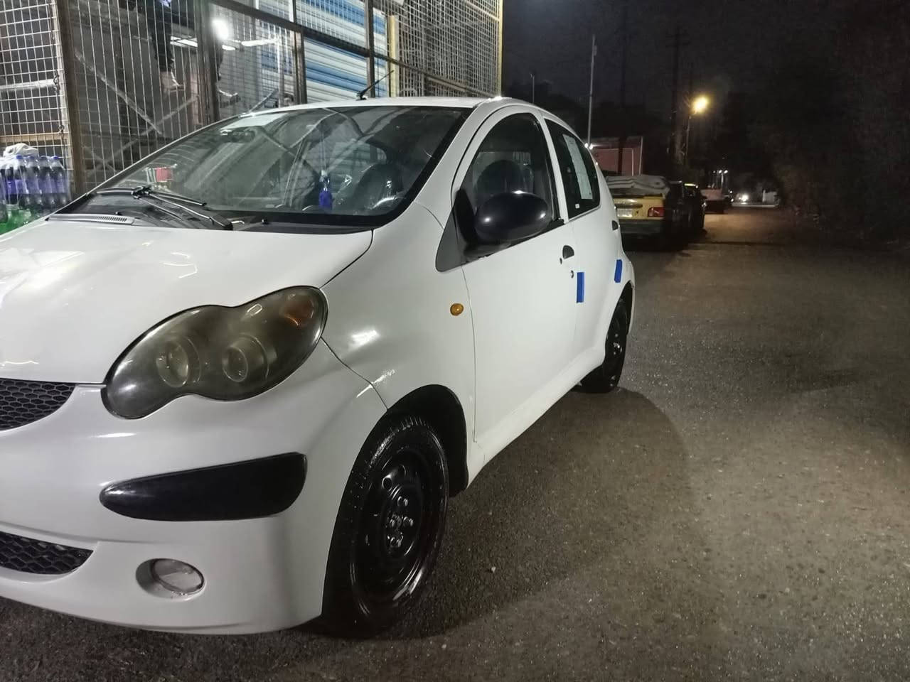 السلام عليكم شباب للبيع بي واي دي f0 رقم بغداد الماني مشروع وطني موديل 2013 سياره جديده جدا بدون حادث بدون صبغ بدون تبديل وضع شركه مكينه كير جديد صدر امامي خلفي جديد تخم تاير جديد تبريد شغال كهربائيات كله شغاله بصمه تشغيل بصمت فتح قفل مركزي السعر 35 وبي مجال بيع فقط شرط التحويل *********** علي مكاني بغداد
