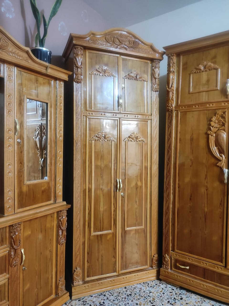 غرفه تزكام صاج درجه اولى تصميم ملكي
مشتريها ب 2 ونص رايدها ب1 و٢٠٠ 
بس الشراي يراسلني


**إذا كنت صاحب هذا الإعلان وتريد حذفه لأي سبب، رجاءا أرسل رسالة إلى الدعم الفني**