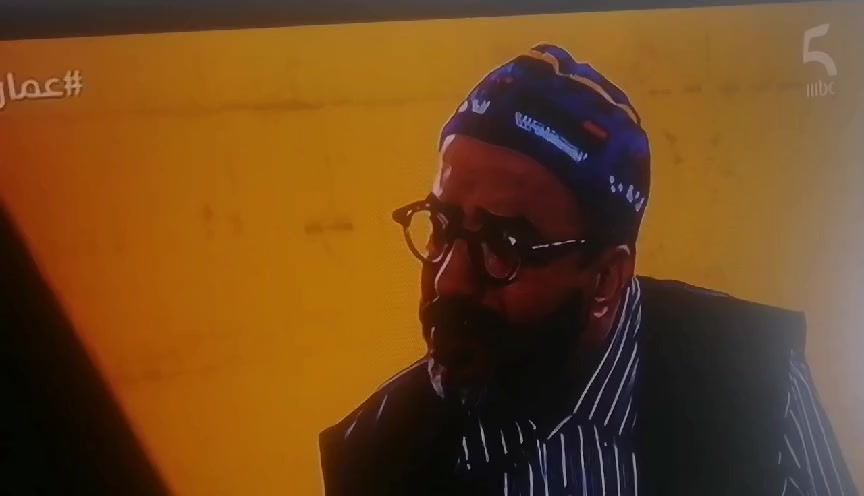 السلام عليكم عندي جهاز ستلايت نوعيه  Como M7 مشفر يشتغل بدون صحن على النت قنوات العراقيه والعربيه وقنوات Ben sport الجهاز كامل مع ملحقاته شرط الجهاز جديد السعر ٤٥ الف الاتصال على الرقم *********** او مراسله الصفحه
