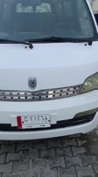 جنبي 2014 للبيع السعر60 وبيه مجال محرك ونجي ياباني6سلندر.باتري جديد.تا...