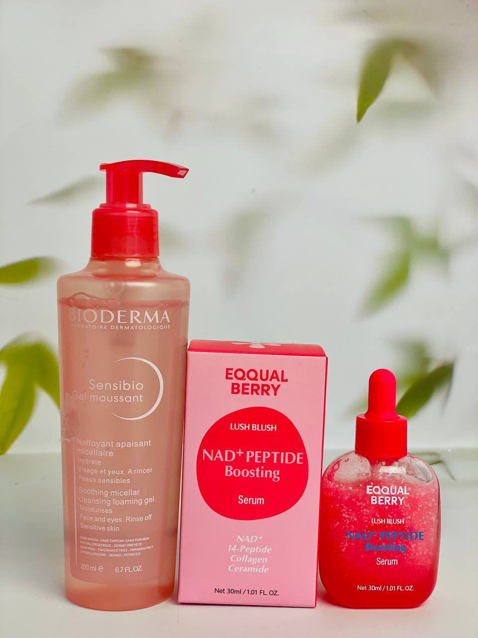 ✨ عرض العناية بالبشرة ✨

احصلي على بشرة نظيفة ونضرة مع عرض مميز يجمع بين غسول BIODERMA و سيروم بيري للعناية اليومية بالبشرة. 💖

🧴 غسول بيوديرما:
غسول لطيف ينظف البشرة بعمق ويزيل الأوساخ وبقايا المكياج دون أن يسبب جفافاً، كما يساعد على تهدئة البشرة الحساسة وترطيبها بتركيبة خالية من الصابون وتحافظ على توازن البشرة الطبيعي.  

🍓 سيروم بيري:
سيروم غني بمكونات مغذية للبشرة يساعد على ترطيبها ومنحها إشراقة صحية، كما يدعم نعومة البشرة ويجعلها أكثر حيوية ونضارة.

💗 الثنائي المثالي لروتين عناية يومي:
تنظيف عميق + ترطيب وإشراقة لبشرة صافية وجميلة


**إذا كنت صاحب هذا الإعلان وتريد حذفه لأي سبب، رجاءا أرسل رسالة إلى الدعم الفني**