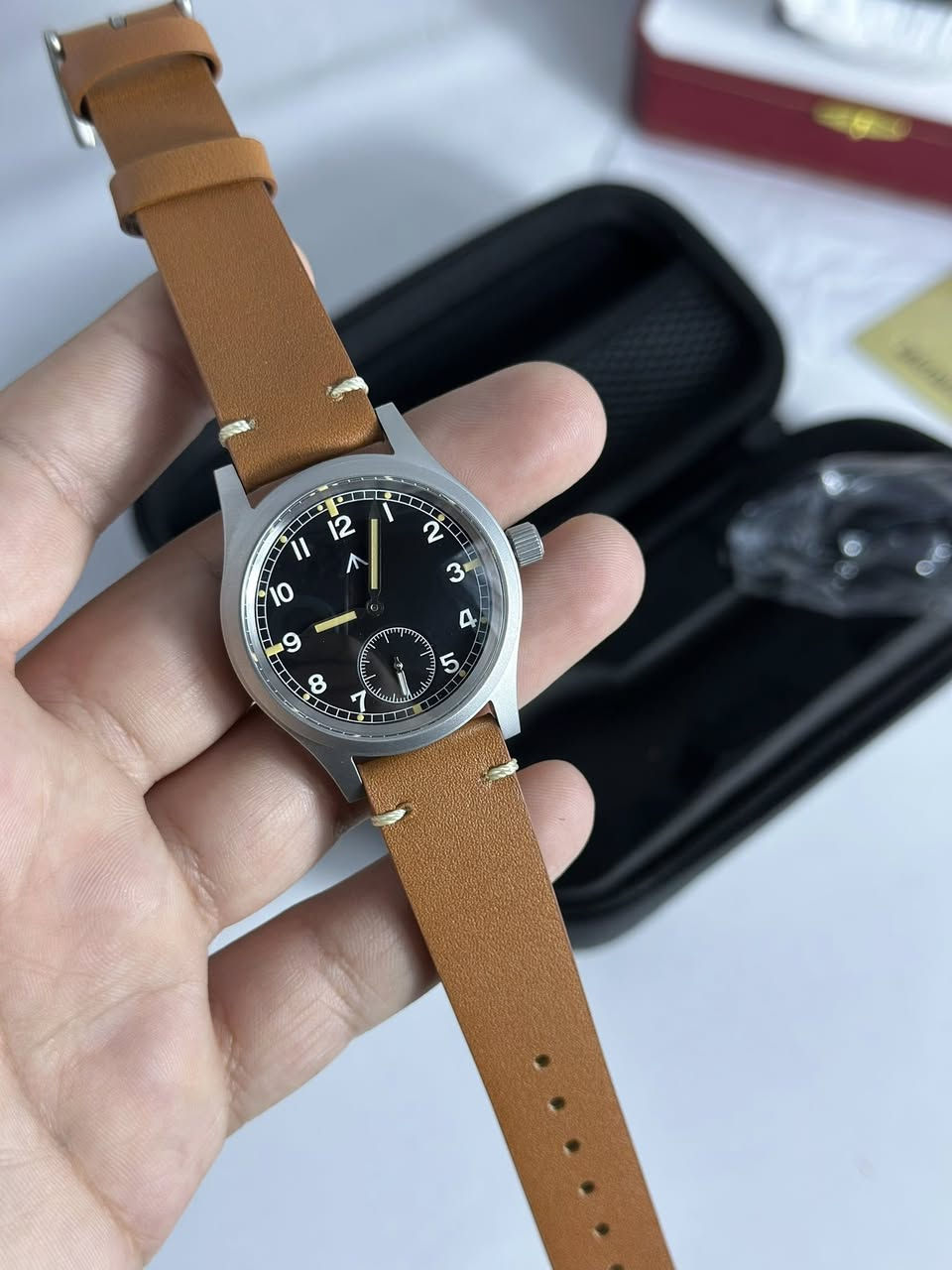 ساعه عسكري تيتانيوم
مال امزون اصليه مكينه ياباني 
كامل ملحقات مقاومه للماء 100م
زجاج مقاوم للخدش 
سير جلد طبيعي 
لامينوس بلكامل 
((((مزاد من 50 الف))))


**إذا كنت صاحب هذا الإعلان وتريد حذفه لأي سبب، رجاءا أرسل رسالة إلى الدعم الفني**