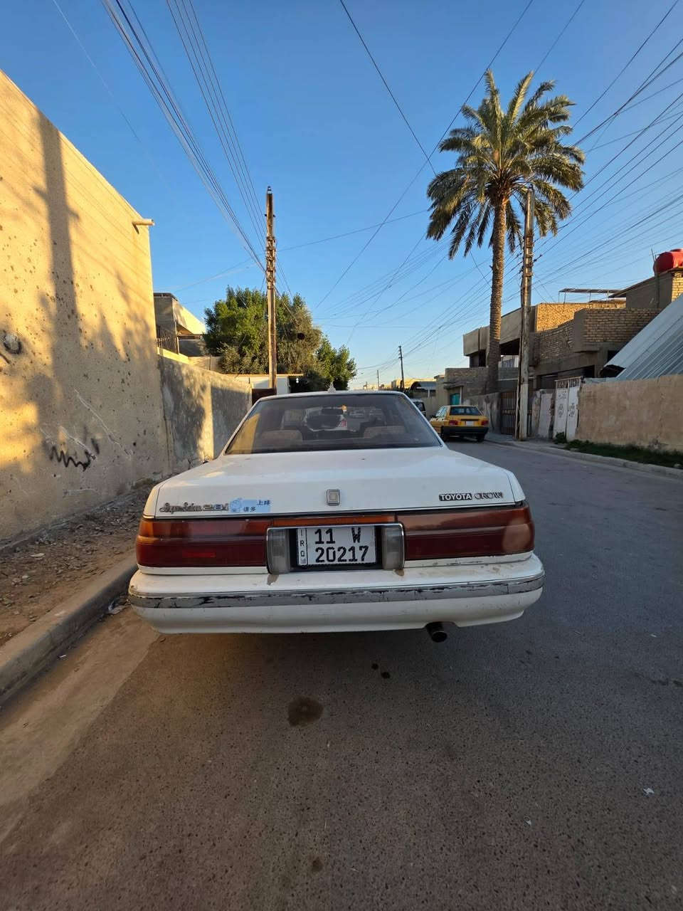 للبيع
هارتوب 
موديل 1989
يسرة بلاد 
محرك وكير 3000VVTI
تدفئه وتبريد 
صدر امام وخلفي 
تخم تاير +باتري جديد 
فتحه سقف
السعر 50
***********
***********
