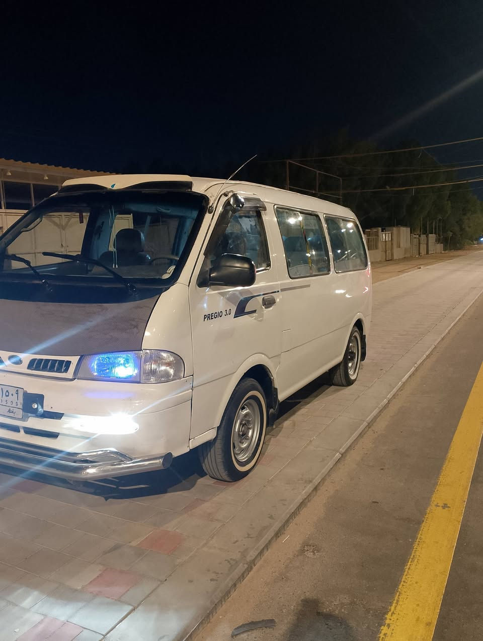 السلام عليكم من رخصت المدير الكروب بريجو للبيع موديل 97 مكان بالنجف بل قدس  مكينه مكفول كير بس 3 يقر والكسن بي ونه كهربايات كله شغاله من الطول الطول هيه مصفره مرور مطلوبه 200 سنويه 27 خطه عسكري مدارس   راعيه يريد مداور السياره مصبوغه بيه معجون قليل السعر 68 وبي مجال وهاذه رقمي بي وتساب ***********
