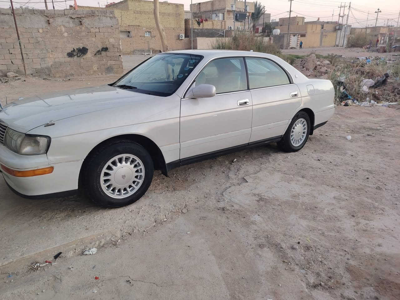 بطه موديل ٩٢ رقم بغداد تحويل مباشر مشروع وطني تخم تاير حداديه جديده جام أخضر سيارة جاهزه مال جناي مكينة وكير خير من الله سنويه ل٢٨ العنوان واسط للتواصل ***********
