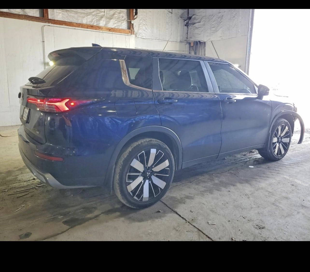 ⭕ اعلان مزاد 🔥🔥🔥

نوع السيارة 
اوتلندر 2025 se 
تاريخ المزاد 🕒 :30/03/2026
الضرر : حسب الصور المرفقة
شراء مباشر من داخل المزار بسعر 
89 ورقة 
لمن يرغب بشراء التواصل معنا على الواتساب 

للمزيد من المعلومات الاتصال 

***********
***********

أو التفضل بزيارة مكتبنا 👇🏻👇🏻

#مكتب_بيع_وشراء_من_المزاد
#مزاد_السيارات_الوارد_الأمريكي
#copart
#iaai
#المزادات_الامريكية
