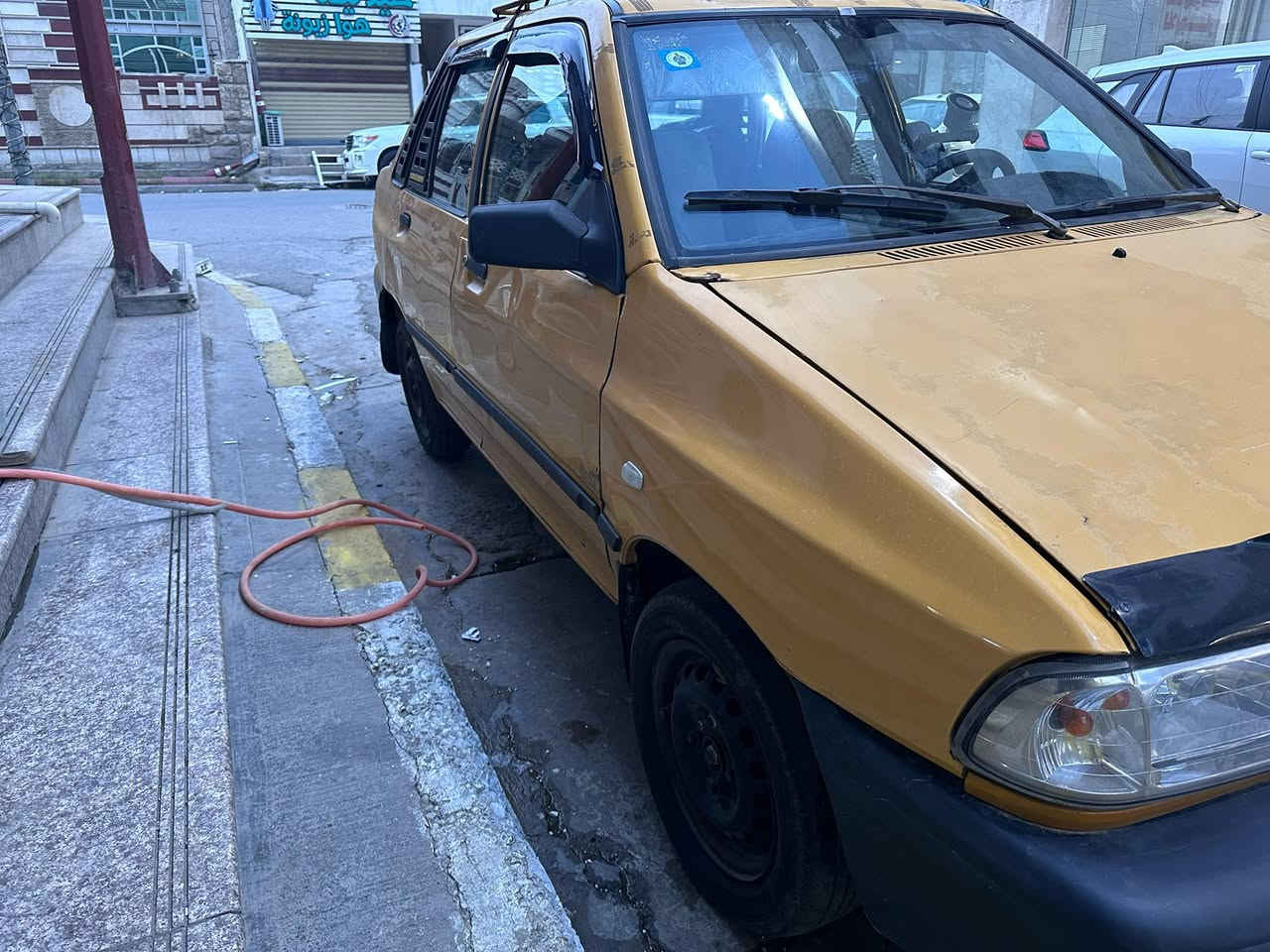 سايبا 2011مصفر هيئة و غرامات رقم انكليزي تحويل ثاني يوم   كير و مكينة خير من الله حدادية و ضفيرة جدد سيارة مال جناي السعر 23 و بيهة مجال بسيط حك الجية 
الاتصال فقط رقم او واتساب ***********
