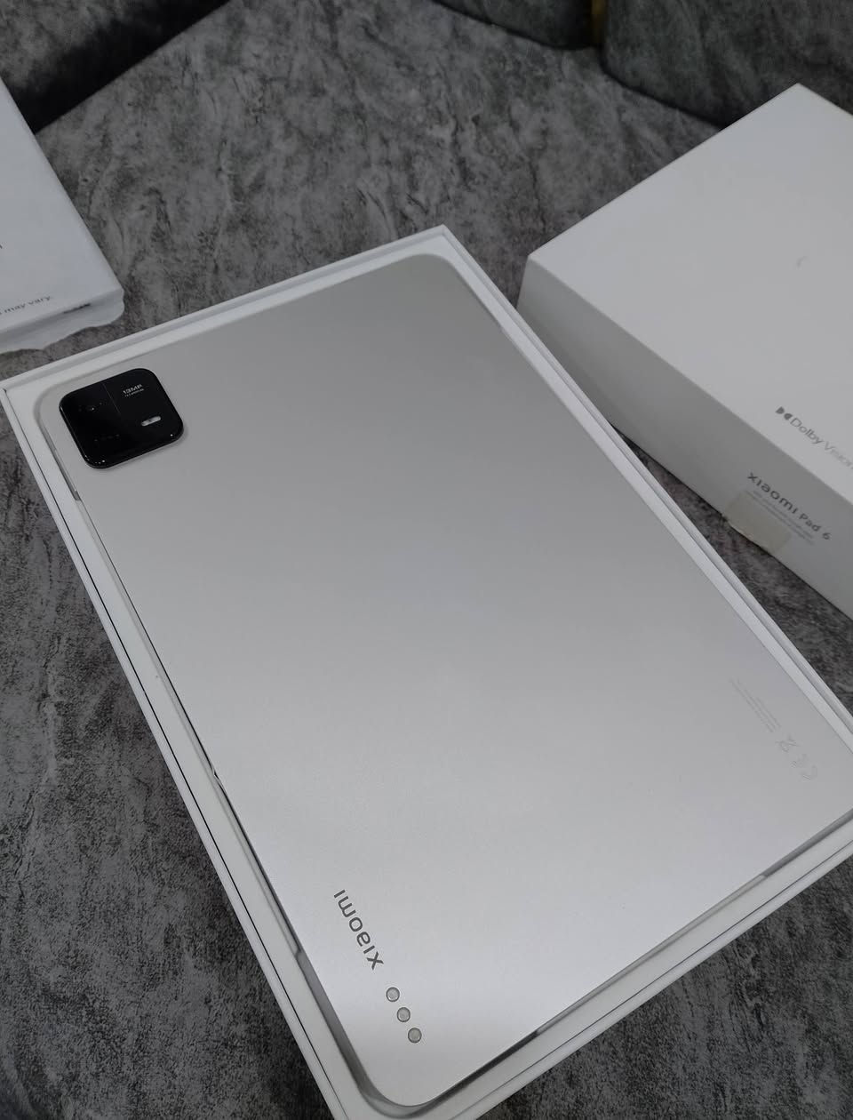 للبيع شاومي باد 6
شاومي باد 6
المواصفات
الحالة: مستعمل بحالة ممتازة قبل 5 اشهر اشتريته استخدام طالب قليل استخدمه
المساحة التخزينية: 256
المعالج: سناب دراغون 870
رام: 8+8= 16
الشاشة: 11 بوصة، IPS LCD ، 144 هرتز
البطارية: 8840 مللي امبير ، شحن سريع 33 واط
نظام التشغيل: اندرويد 14 هايبر OS 
مع ملحقاته واثنين كفرات تاخذه وياه
اللون: ابيض
ملاحظات: بيه curve بالشاصي ما مأثر ابد لا مبدل بطارية ولا شاشة ولا اي شيء وتكدر تجي وتچيكه وبيك خير وتدلل
السعر 300 وبيه مجال 
مكاني تكريت 
للتواصل خاص
وشكرًا


**إذا كنت صاحب هذا الإعلان وتريد حذفه لأي سبب، رجاءا أرسل رسالة إلى الدعم الفني**