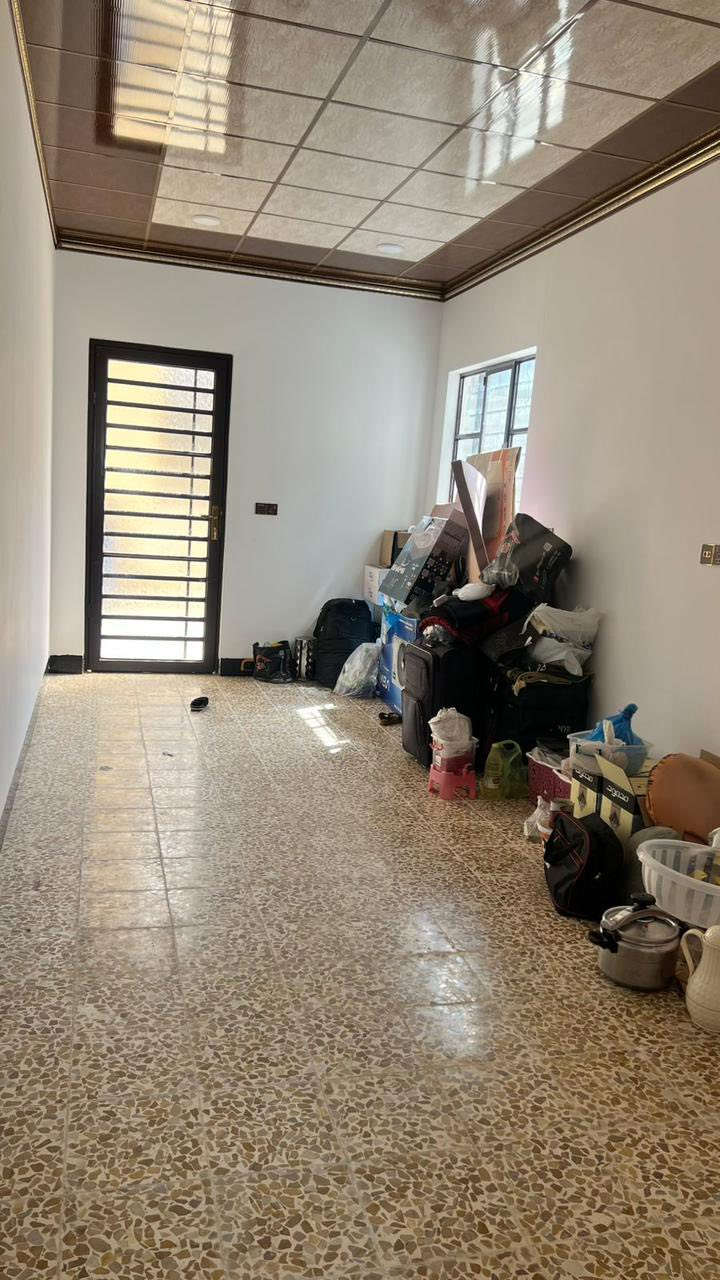 سلام علیکم شباب
✅ من رخصه الادمن

✅ بيت للبيع حي السماح قرب مدرسه کویتیه سابعه 
✅طابو زهور بسمي البيت تحول مباشر
✅. مساحه 100 متر
✅طابق الاول غرفه وصاله واستقبال حمام ومطبخ
 ✅طابق الثاني غرفه وصاله كبيره وحمام 
✅البيع داعي السفر 
غير متواجت على فيس تصال عل

  ابو مصطفى ***********
