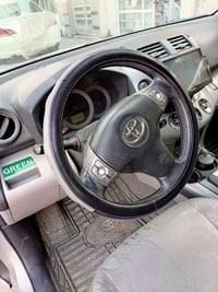 راف 4 2008 للبيع وارد صندوق مبدل جاملغين والبنيد معمر نفسه ومصبوغ مواص...