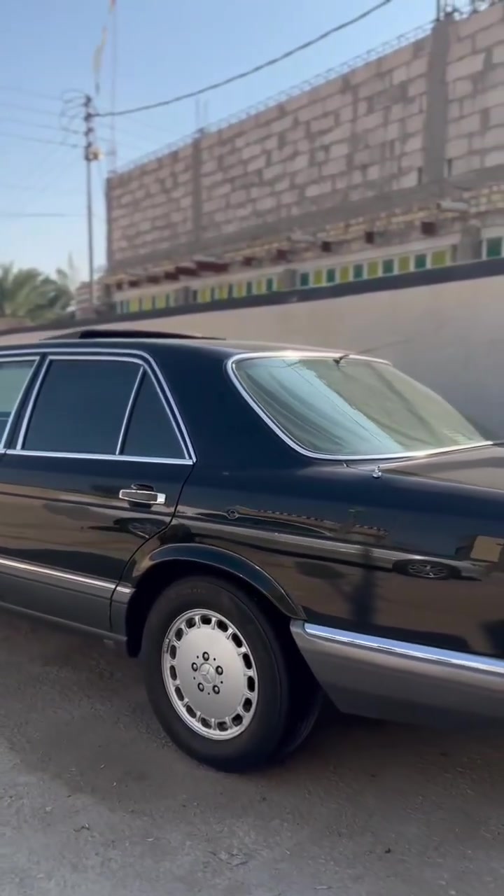 جابمو رئاسي حجم 300SE باب قصير
اللهم صلي على محمد وال محمد 
للبيع فقط!
جامبو رئاسي حجم 300SE
باب قصير لون اسود 
موديل1990
دبل مروحه 
دبل هورن
اريل كهرباء
سلايت طكتين
كير قفل 
كشنات فول كهرباء جلد حمصي
مسجل بلادي
دبل فيت بم 
ستيرن كهرباء
جام بوب4كهرباء
سبير شركه 
ماشيه90 الف
ماسحات لايت
محرك كير اكسل مكفولات
ادويه صيدليه وياها
كشنات الاماميه تدفئه
رقم بغداد(11)دولي سنويه جديده+هزه جديده
تلفون بلادي 
طفايه بلاد
دبل ايرباك
تبريد قطعتين
ارضيات مخمل بلاد 
سويج شركه 1
ملاحضه/ حجر البيئه موجود
للاستفسار ***********
للعلم السياره بالواقع احلا من ال صور
