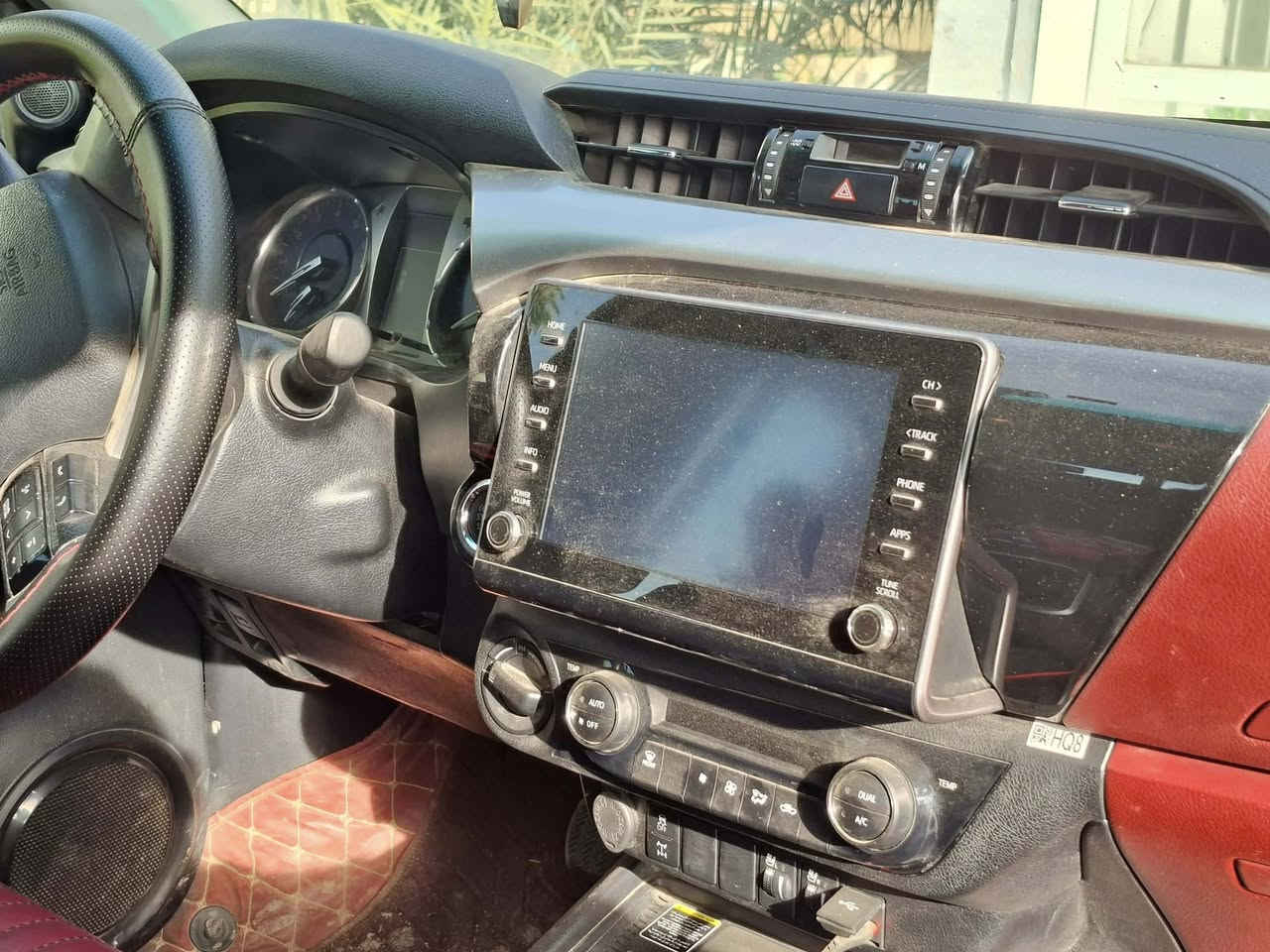 السلام عليكم سياره للبيع تيوتا موديل 2024بغداد مواصفات تبديل دعاميه ومازده العنوان بغداد جسر ديالى منطقه الكرغوليه (السعر 420)(***********)
