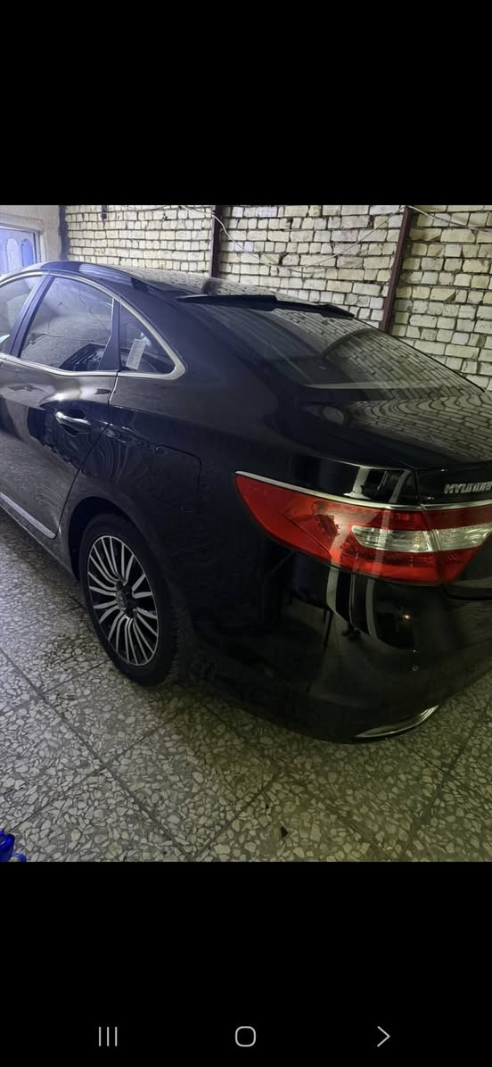 السلام عليكم ازيرا 2014 خليجي بدون حادث سياره نظيفه ماشيه ١٤١ الف سياره احلى من الصور مال جناي بغداد البلديات *********** سونار المندلاي بيها السعر 130
